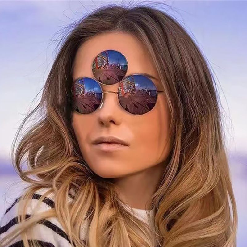Retro Fashion Trend Three Eyed - đánh giá và giá Photography Trend